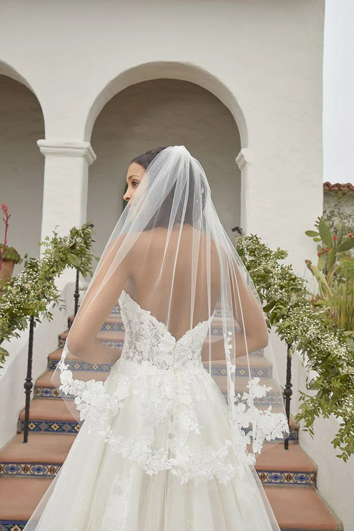 Beloved Bridal B372 Size 4 Astley Wedding Dress by Casablanca Bridal Lace Off the Shoulder Ballgown - Image 3