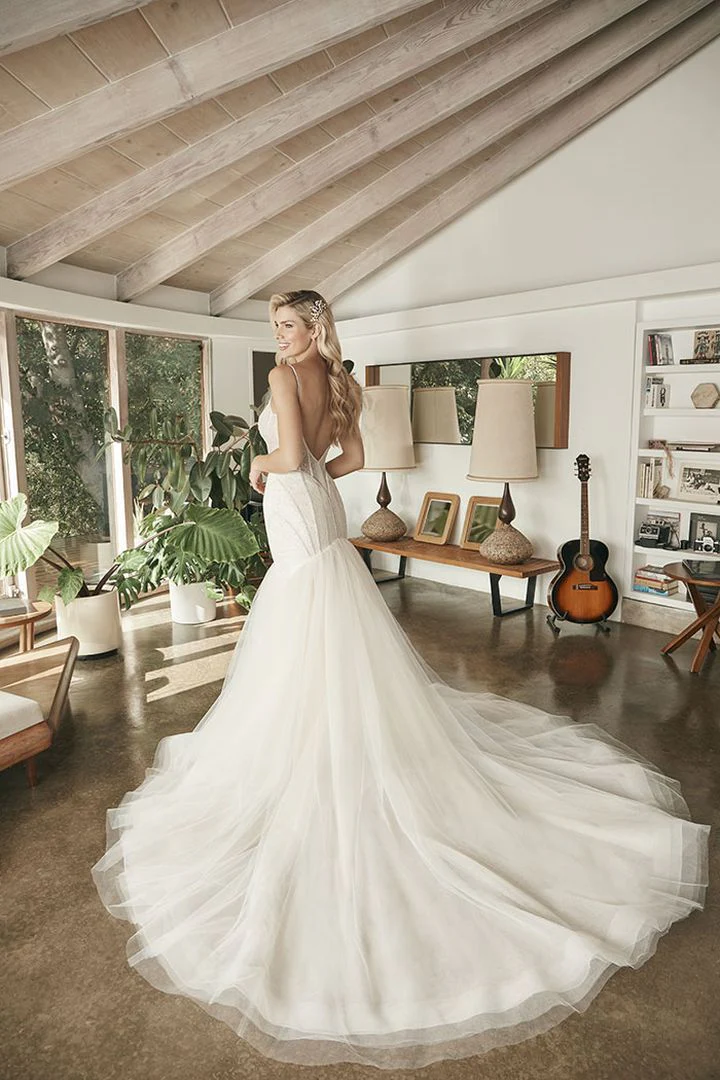 Beloved by Casablanca Bridal BL385FB size 8 Dylan White Corset Wedding Dress Fit and Flare Sweetheart Neckline - Image 5