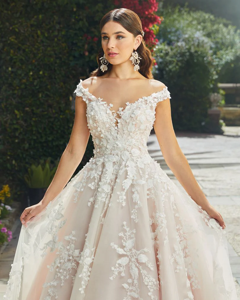 Casablanca Bridal 2406 Size 8 White Wedding Dress EVELINA Off the shoulder ballgown Bridal Gown - Image 3