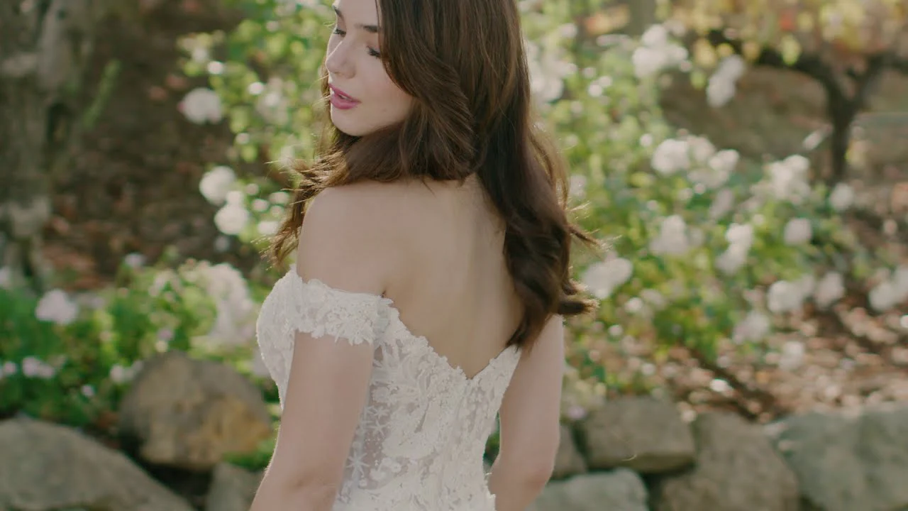 Casablanca Bridal 2419 Size 16, 18 MCKENZIE Wedding Dress Overskirt Bridal Gown off the shoulder - Image 7