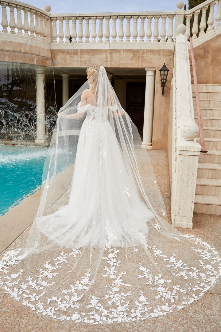 Casablanca Bridal 2455 Mae Size 6 Ivory Wedding Dress off the shoulder slit Bridal Gown A Line - Image 3