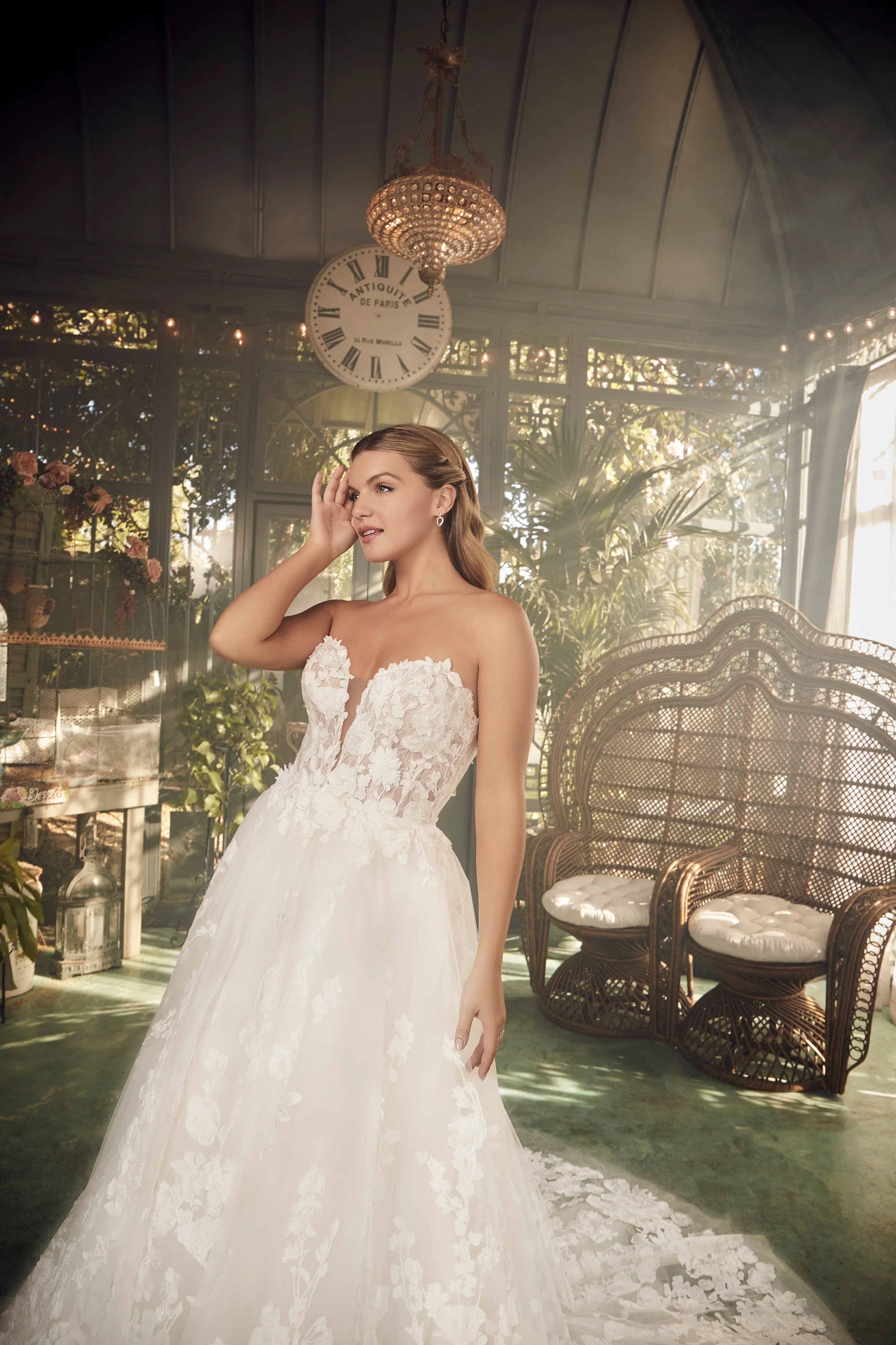 Casablanca Bridal 2481 Size 6 Ivory Nude Lace Wedding Dress - Image 4