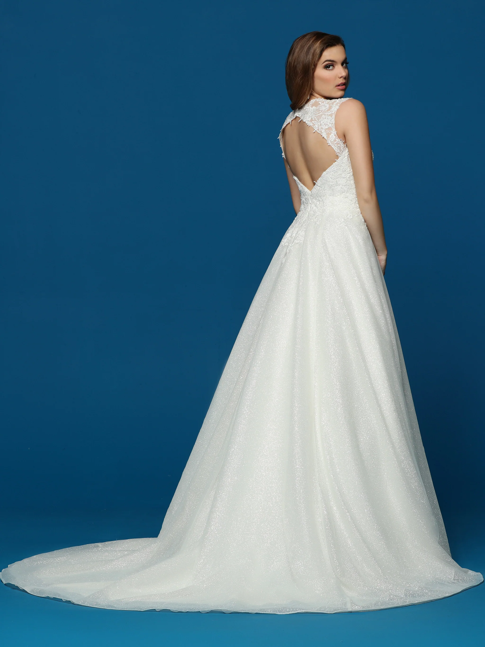 Davinci Bridal 50644 Glitter Tulle Ballgown Wedding Dress Lace Bodice Pockets Train - Image 2