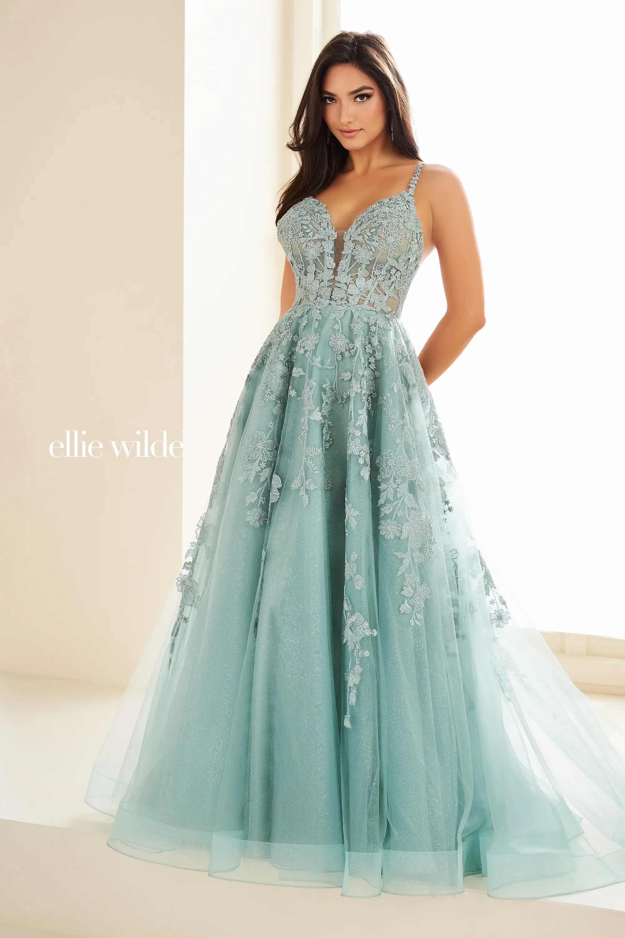 Ellie Wilde EW36015 Size 12 Strawberry Lace Prom Dress - Image 5