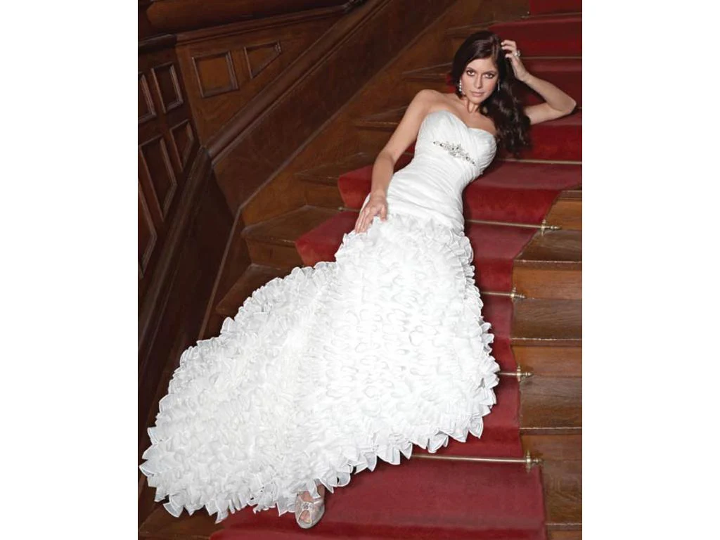 Impression Bridal 6807 Size 12 Fit & Flare Wedding Dress Ruffle Mermaid White - Image 4