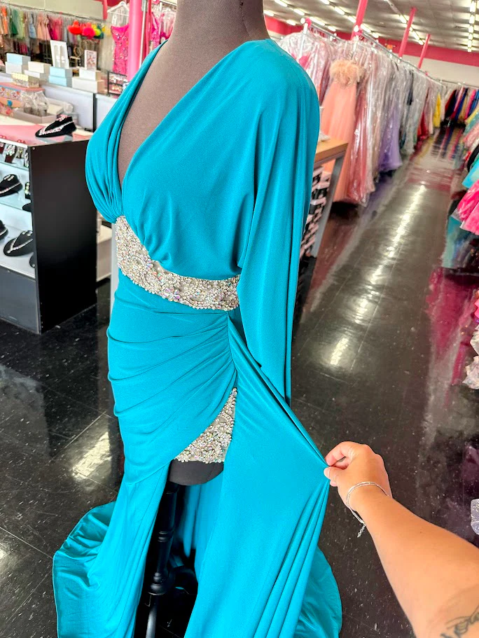 Johnathan Kayne 2685 Size 4 Green Long Sleeve Formal Dress High Slit Gown Crystal Sheer Beading - Image 9