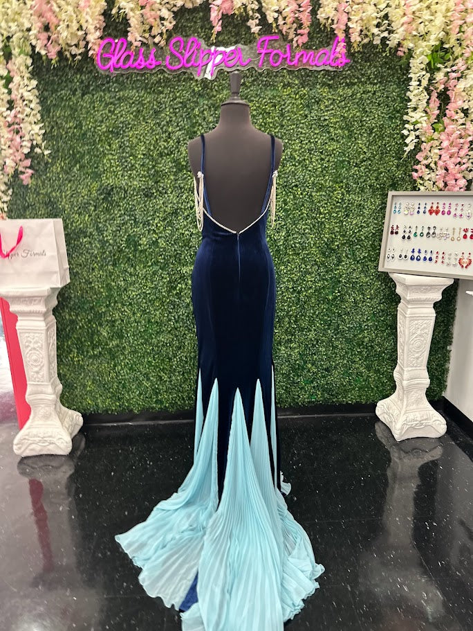 Johnathan Kayne 2706 Size 4 Aqua Navy Velvet Pleated Mermaid Dress Pageant Crystal off the shoulder Gown - Image 2