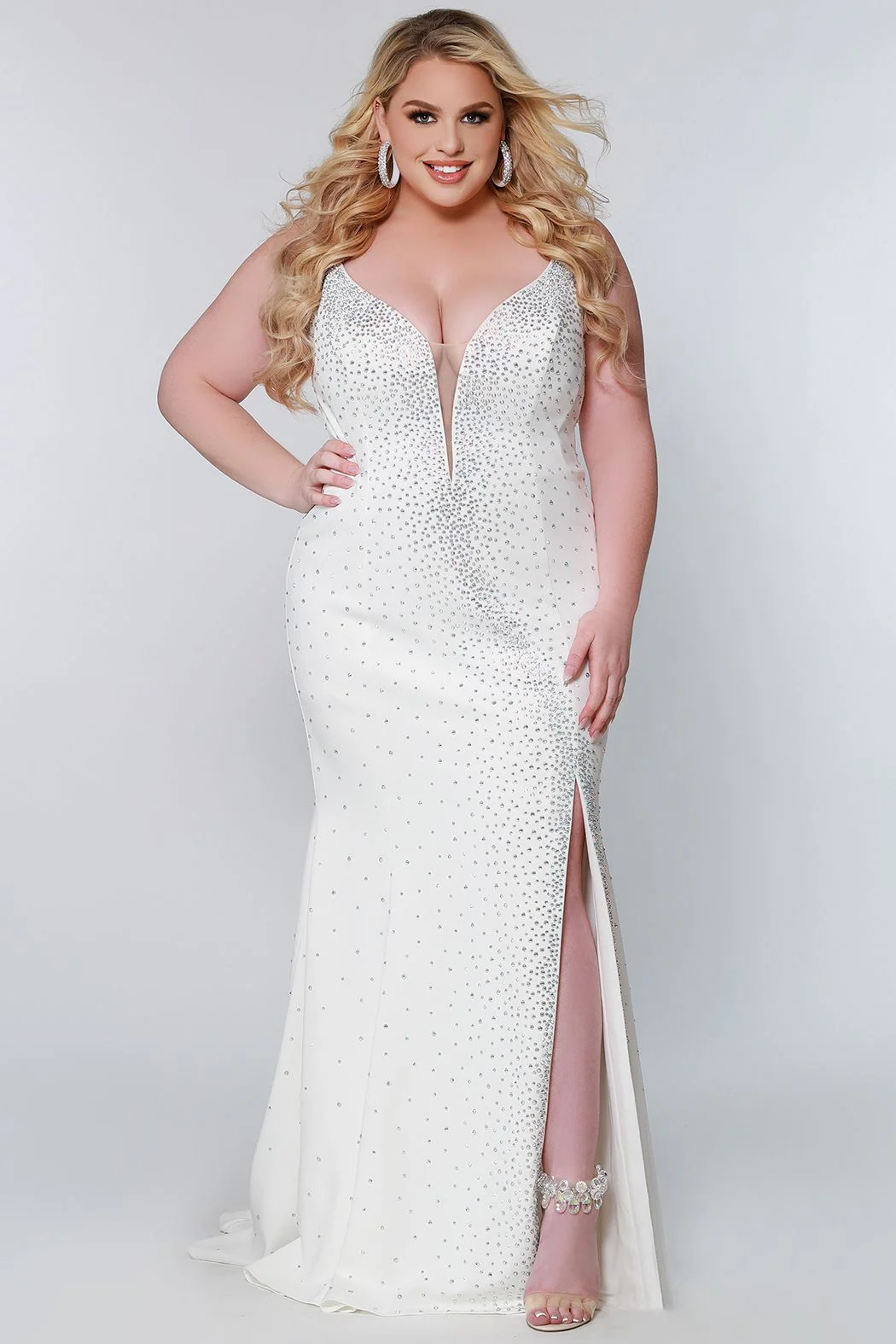 Johnathan Kayne Sydney's Closet JK2218 Red Size 14 Evening Gown with Cape Plus Size - Image 9