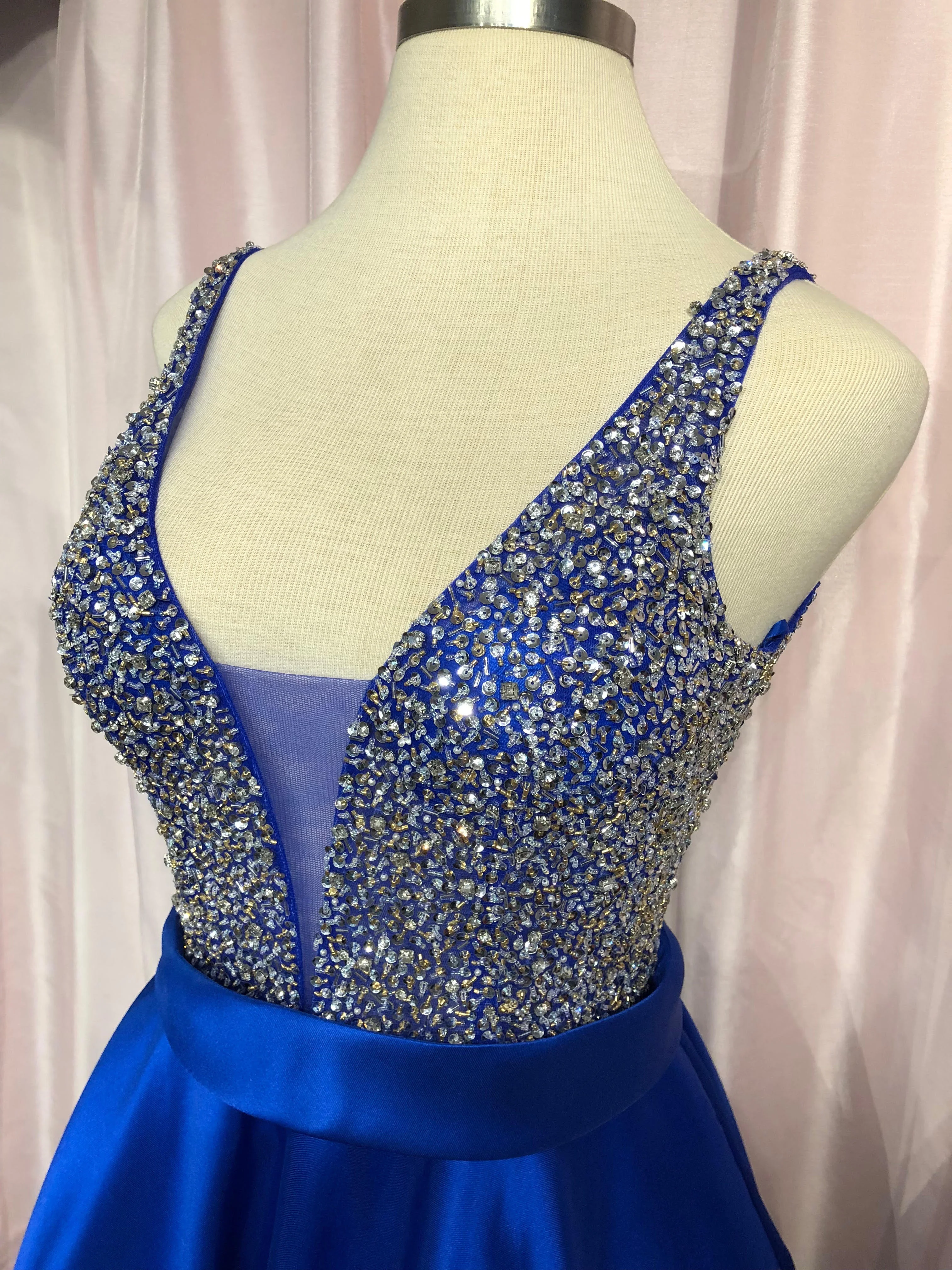 Jovani JVN55754 Size 6 Royal Beaded Ballgown Prom Dress - Image 7