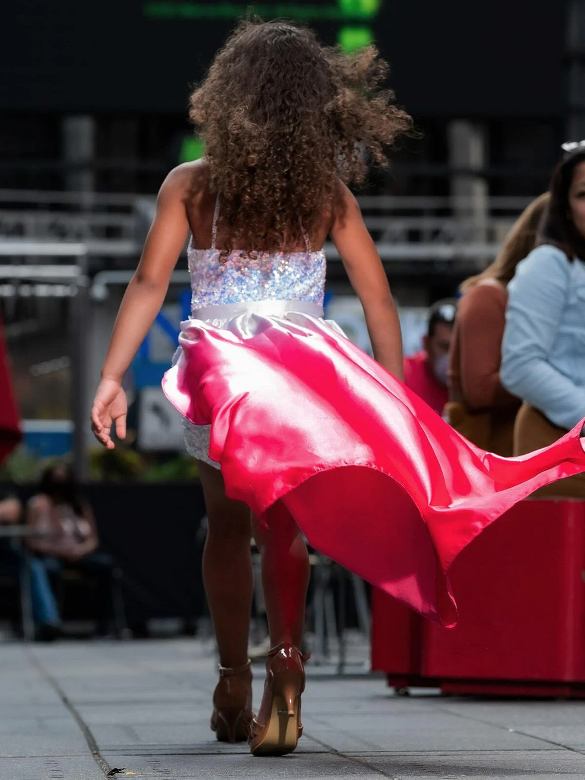 Marc Defang Mcsassy Size 6, 16 Ombre Girls Pageant Overskirt Train  Fun Fashion - Image 8