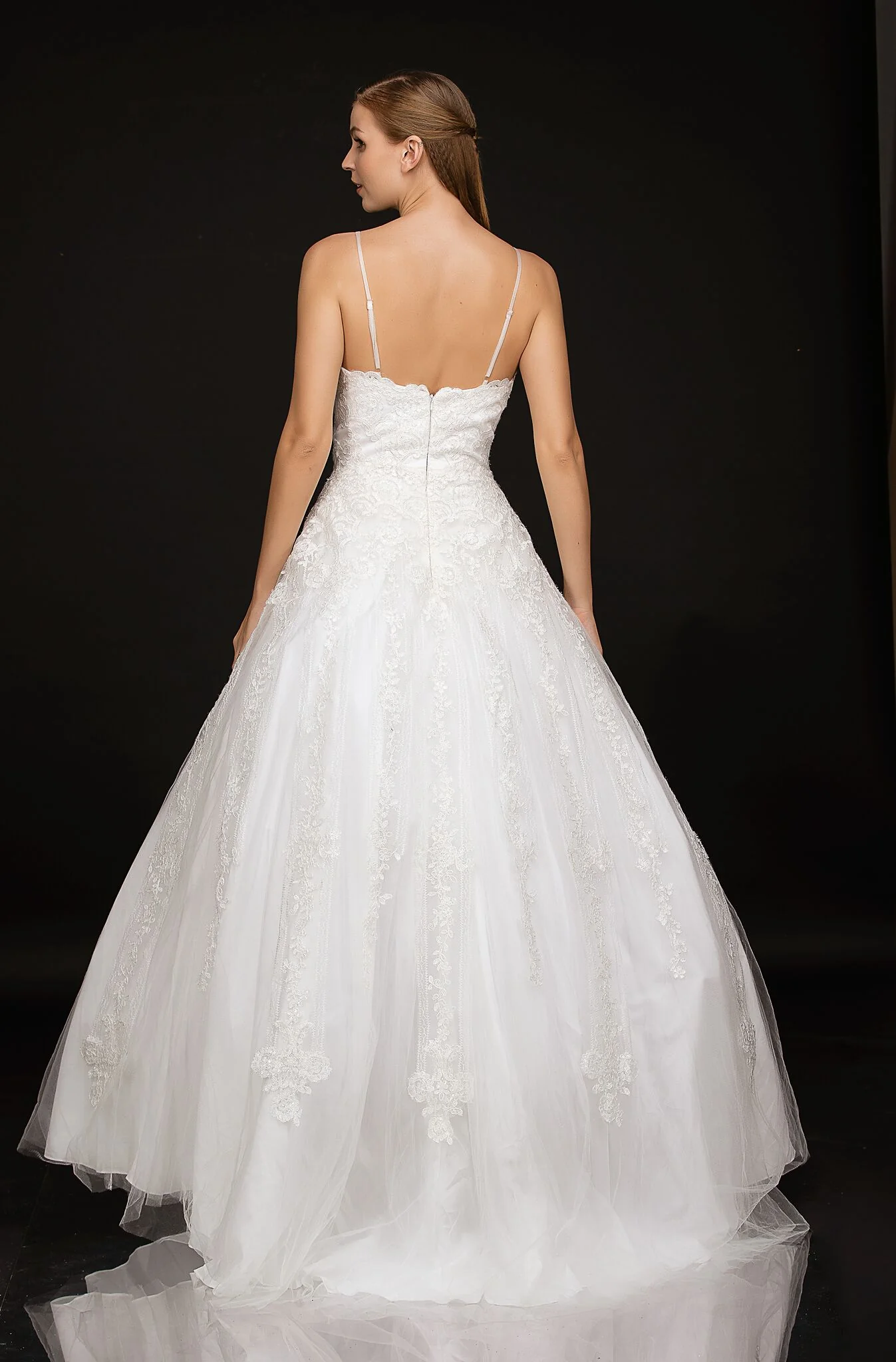 Nina Canacci 1508 Size 8 White Long Lace Wedding Dress V Neck Bridal Gown Tulle - Image 4