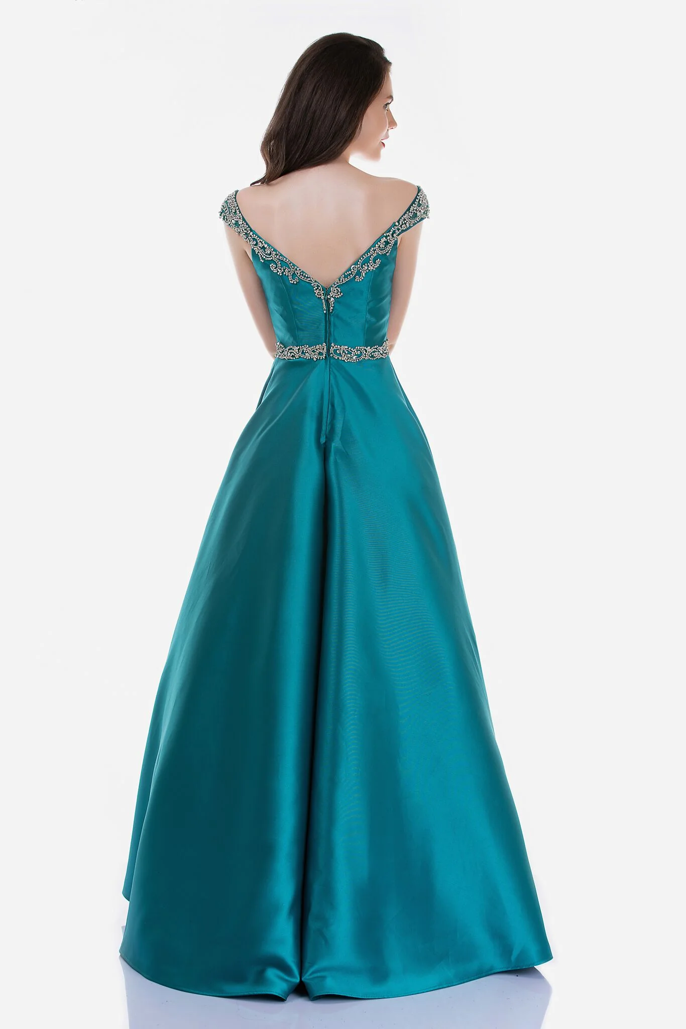 Nina Canacci 2265 Size 4 Fuchsia Crystal Off the Shoulder Prom Dress V Neck Ball Gown - Image 6