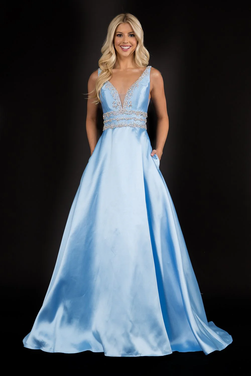 Nina Canacci 2290 size 14 plunging neckline prom dress wedding gown - Image 3