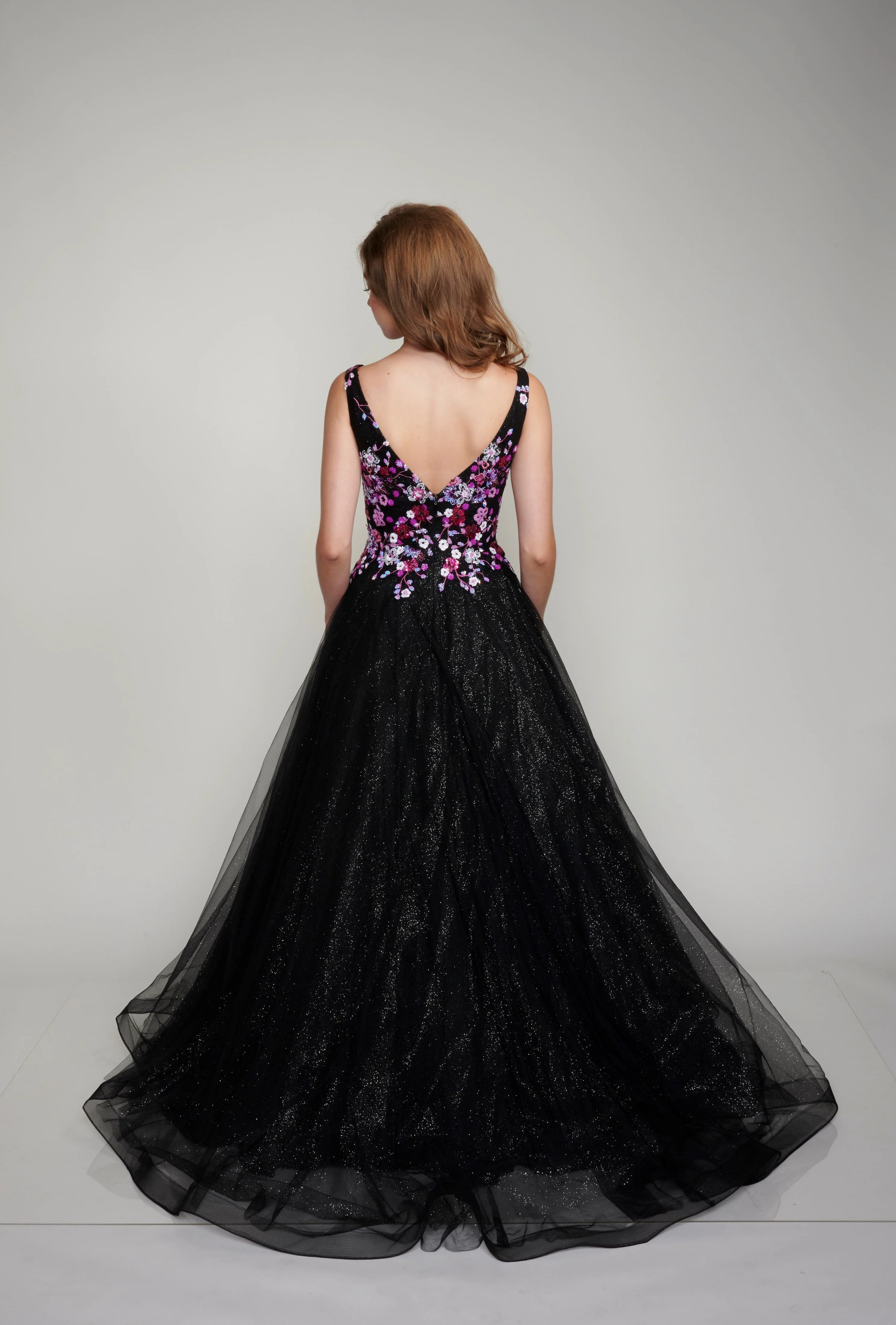 Nina Canacci 3184 Size 6 Long Ballgown Prom Pageant Gown Floral shimmer Formal Dress - Image 3