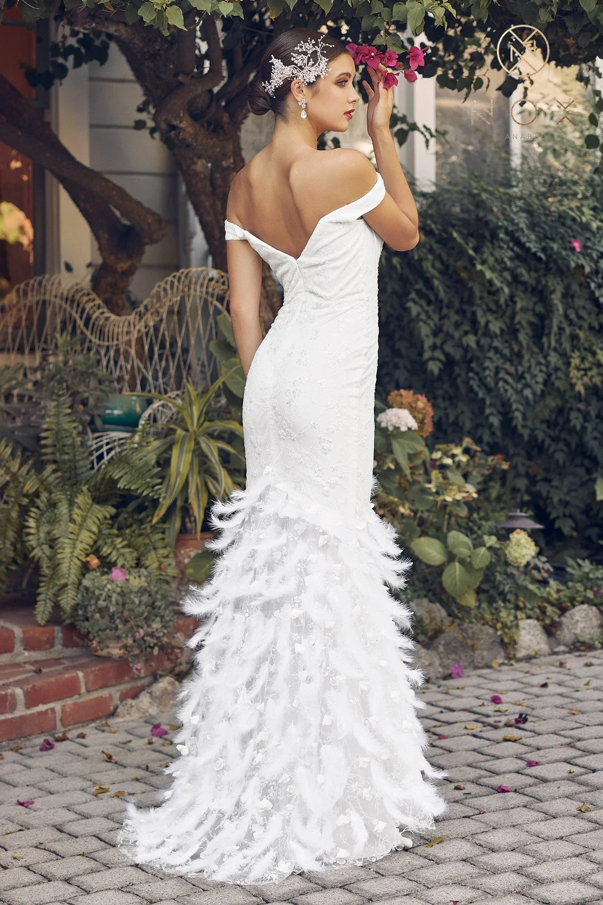 Nox Anabel C1106W Size 8 White Long Fitted Mermaid Feather Lace Wedding Gown Prom Dress off the shoulder - Image 2