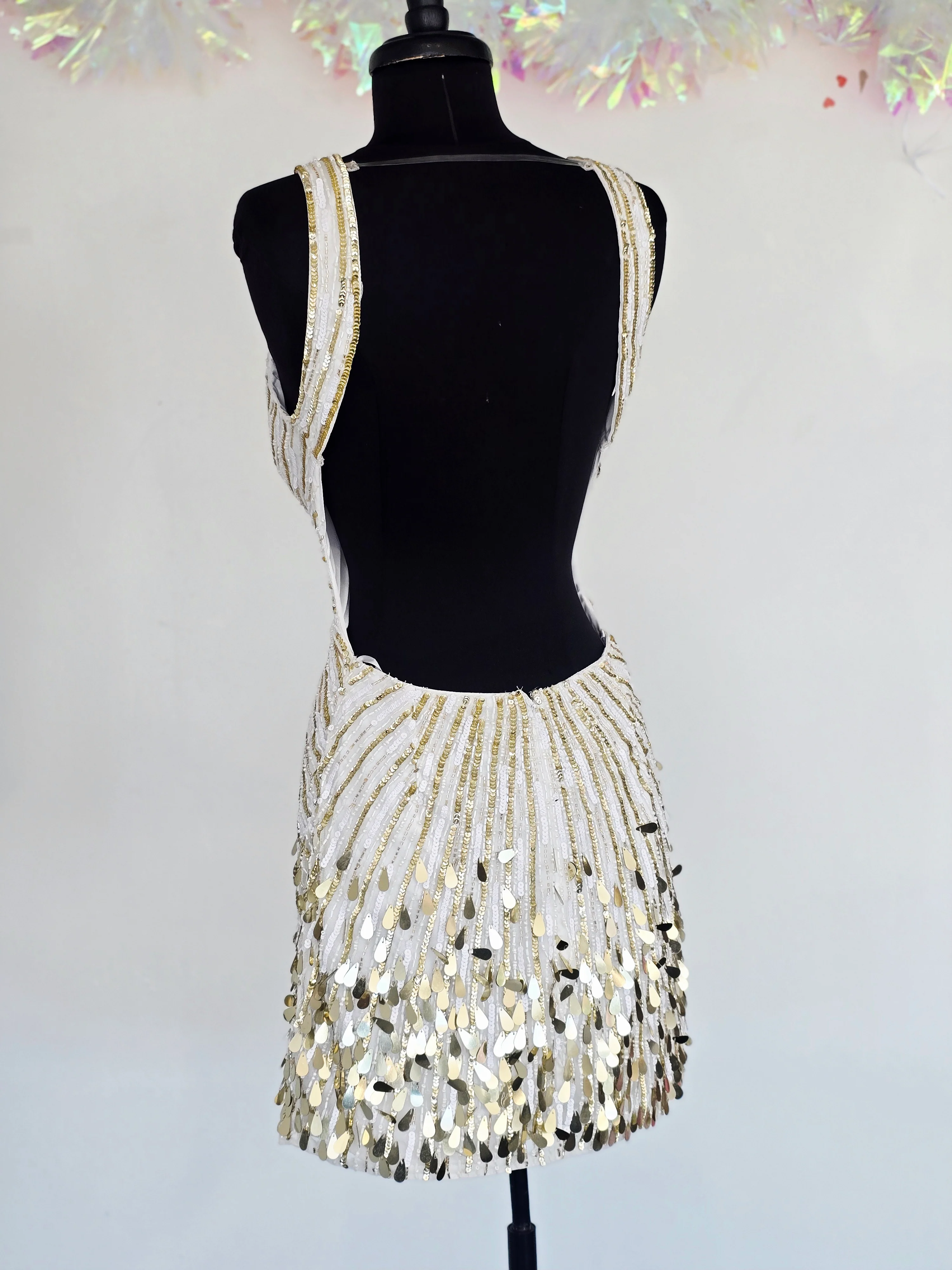 Primavera Couture 4417 Size 6 Ivory/Gold Homecoming Dress Sequin V Neck Cocktail Gown - Image 2
