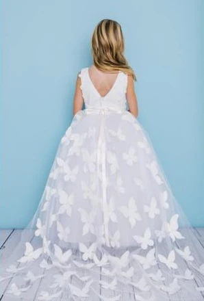 Rosebuds 5134 Long Flower girl Dress 3D Detachable Train First Communion - Image 2