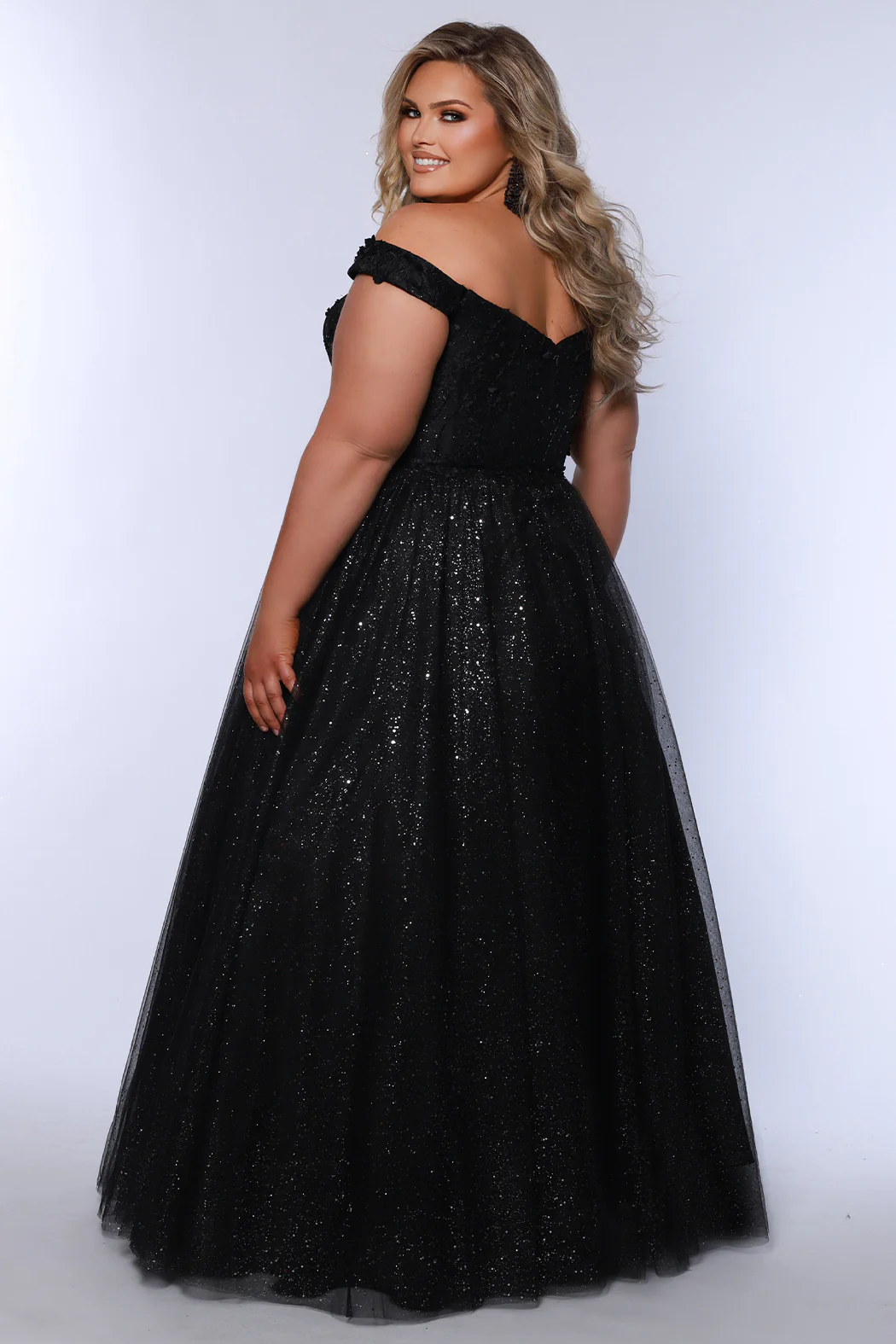 Sydneys Closet SC7428 Plus Sized Ballgown Prom Dress Off the Shoulder Glitter Tulle Long 3D Floral Lace - Image 3