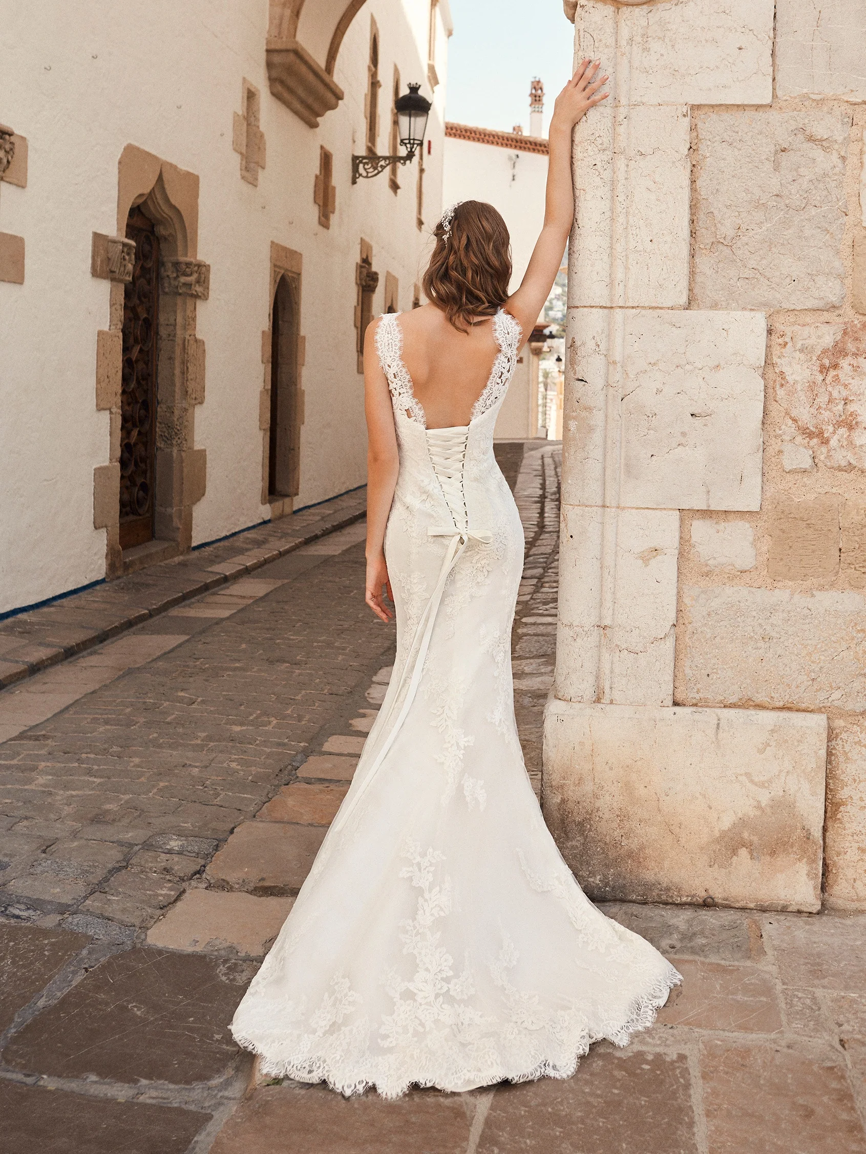 White One Bridal SAEKO Size 14 Wedding Dress Lace Mermaid - Image 4